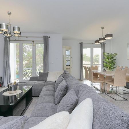 Presidential Suite Villamartin Plaza Av Brisas 67 Alicante Buitenkant foto