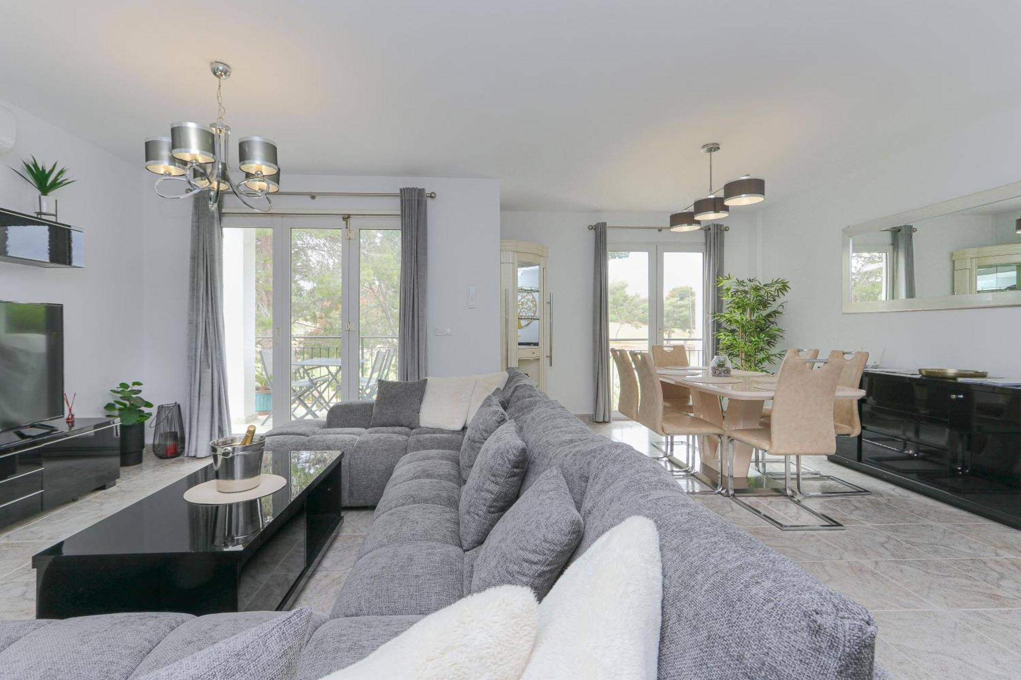 Presidential Suite Villamartin Plaza Av Brisas 67 Alicante Buitenkant foto